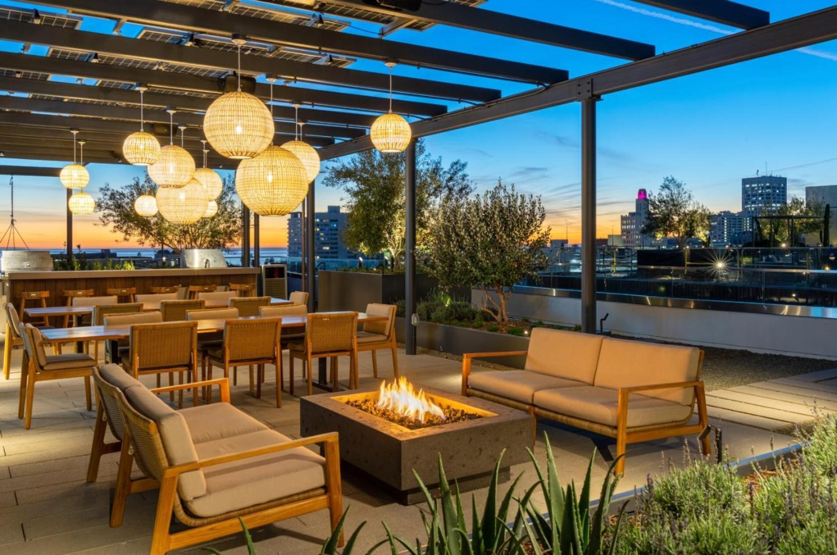 The Sapphire Nest - Spectacular Rooftop Amenities Ocean Views 2br Los Ángeles